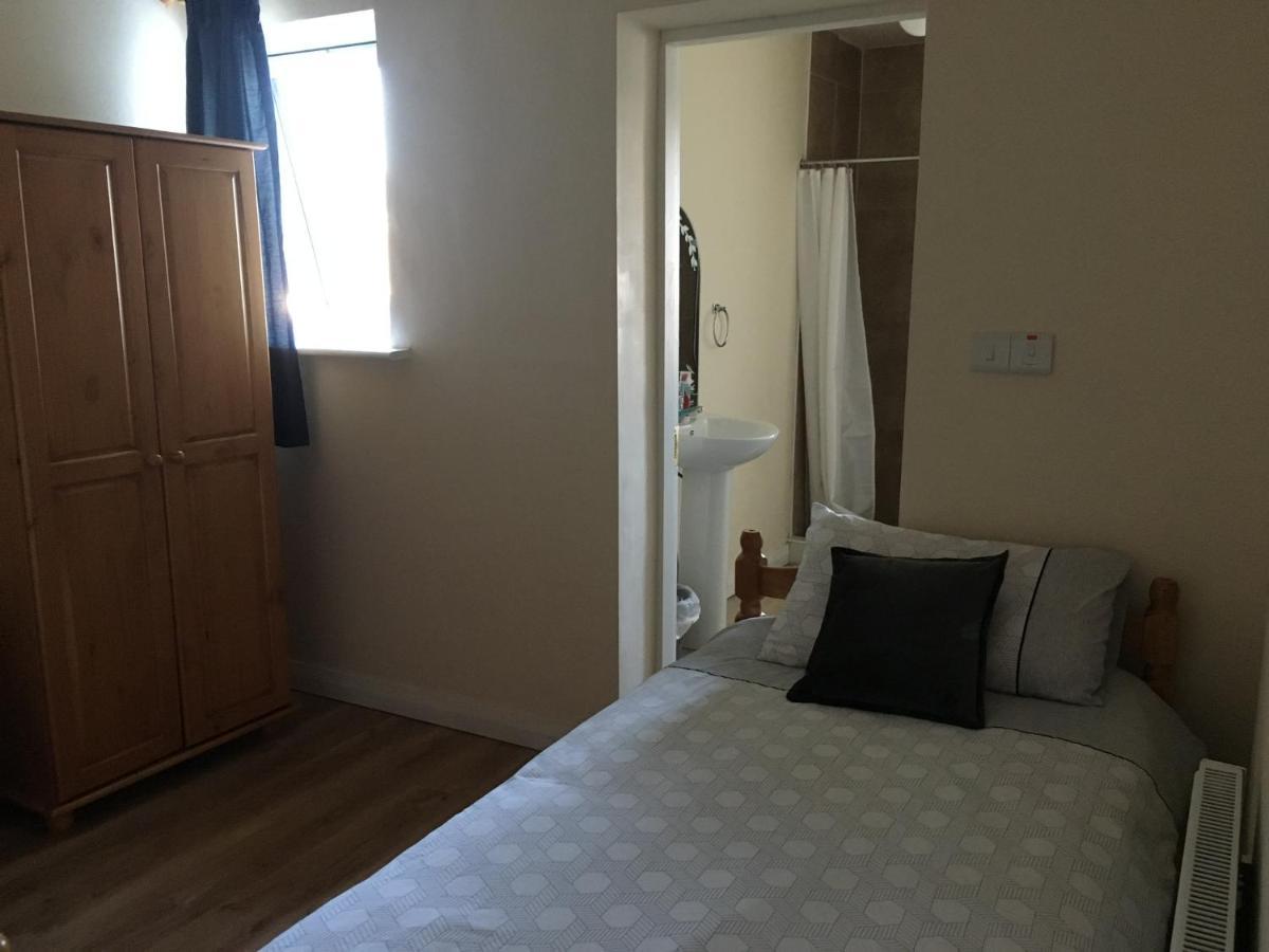 Double Rooms & Twin Rooms Rahoon Galway Ngoại thất bức ảnh