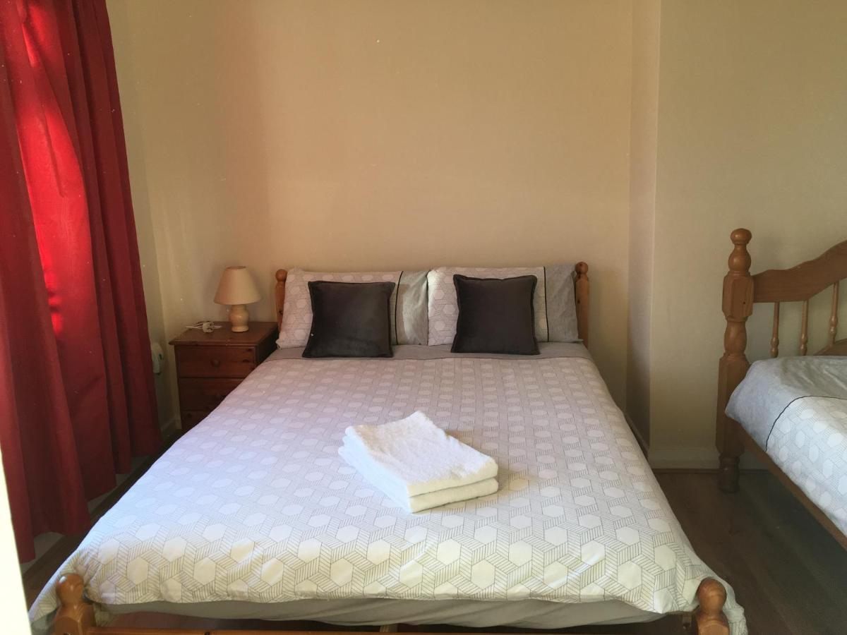 Double Rooms & Twin Rooms Rahoon Galway Ngoại thất bức ảnh